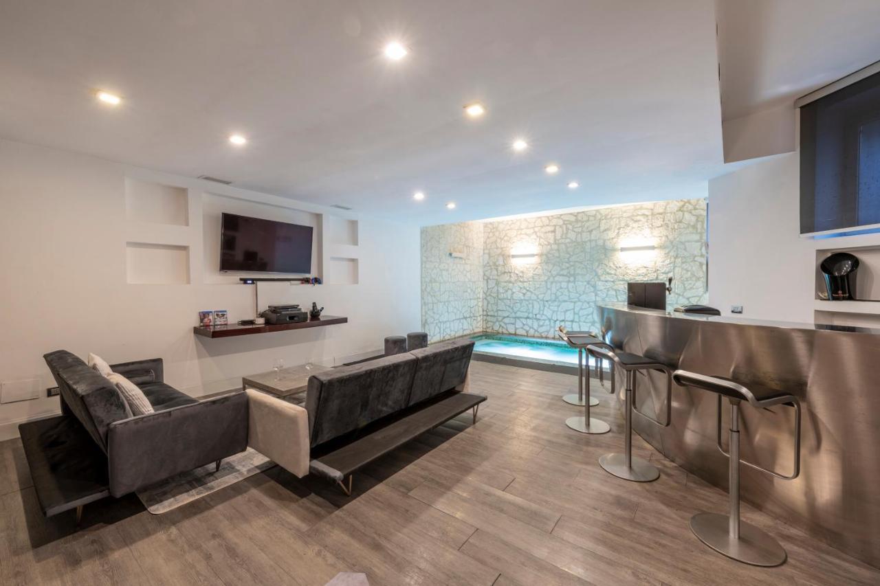 Design Apartment With Private Pool Exclusive Use - Stelvio 21 Milano Exteriör bild